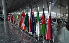 Article Image for Cultural Barriers in Global Business Expansion