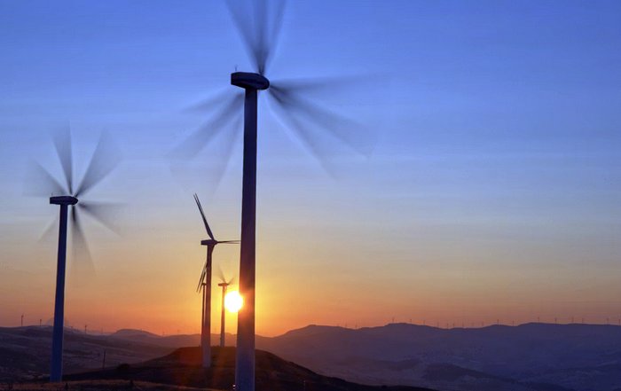 Article Image for Renewable Energy Projects Transforming Local Economies